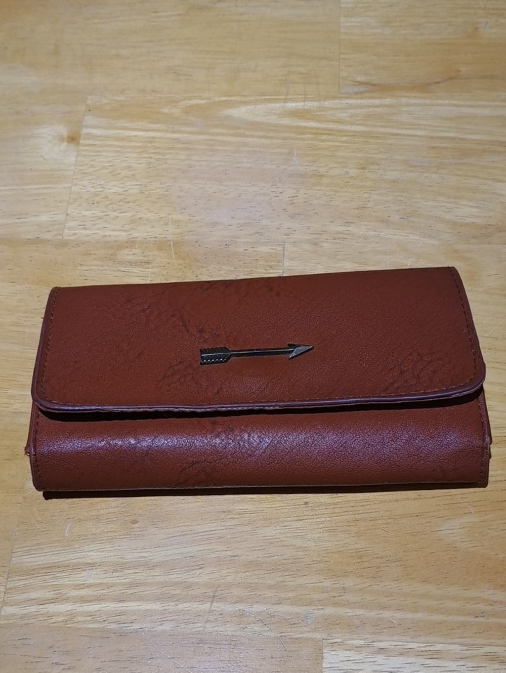 Payless Brown Arrow Accent Women's Wallet